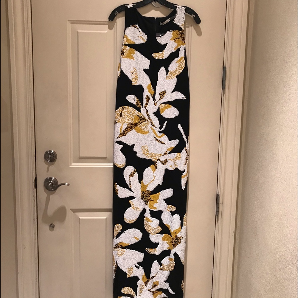 Alice + Olivia long with sequined flowers NWT